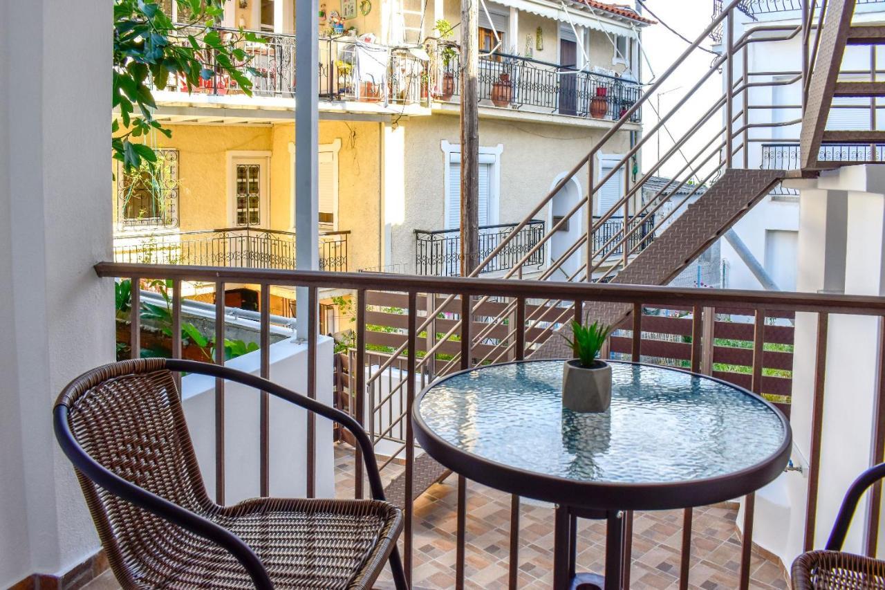 La Maison Plakes 3 Bdr Apt 스키아토스 타운 외부 사진