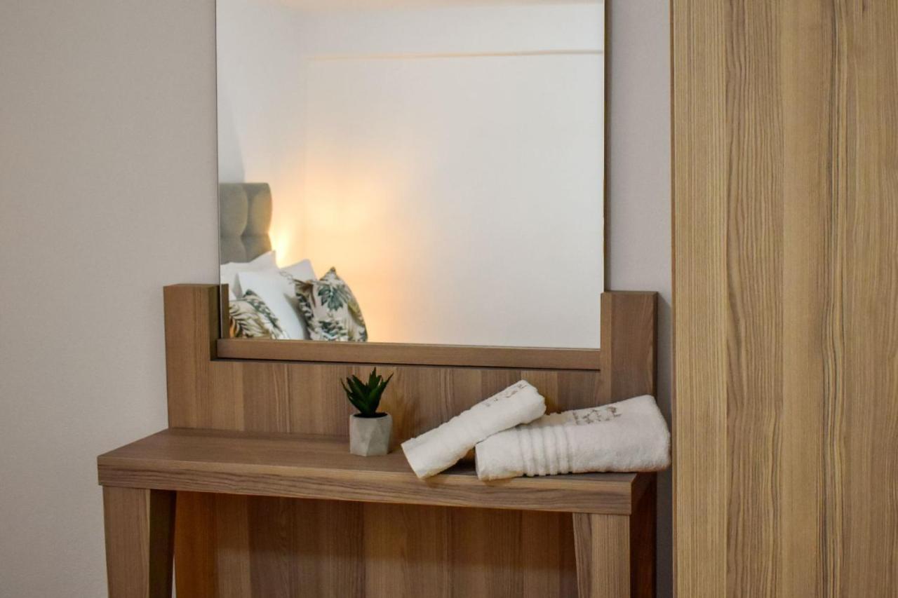 La Maison Plakes 3 Bdr Apt 스키아토스 타운 외부 사진